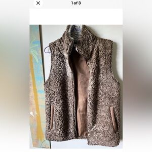 Katydid vest